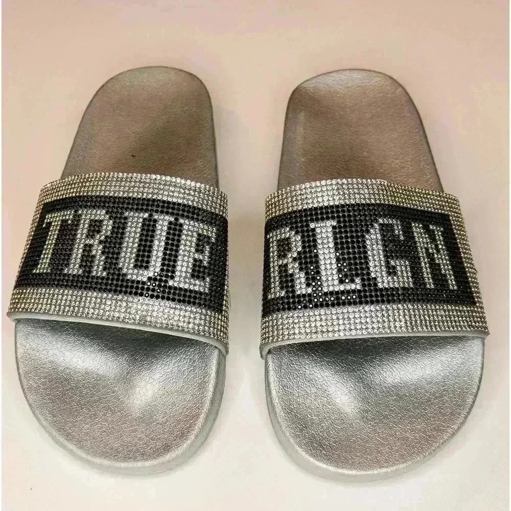 True Religion Women’s Jasmine Crystal Rhinestone Metallic  Silver Slides Size 7 - Picture 3 of 6